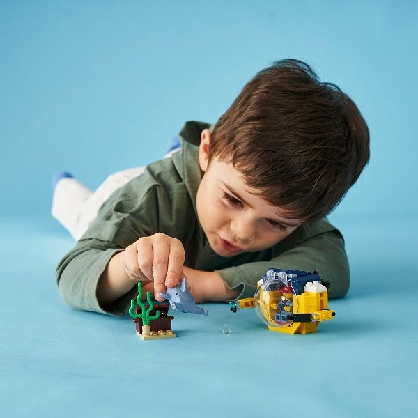 Đồ Chơi Lego City Tàu Ngầm Mini Truy Tìm Kho Báu 60263 (VTA)