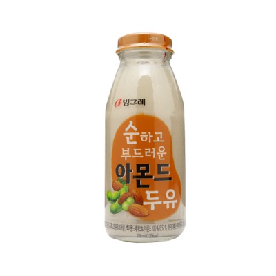 Sữa Đậu Nành Và Hạnh Nhân Chai Bringgrae 200Ml