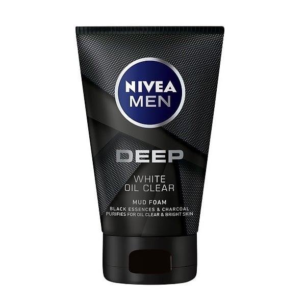 Sữa Rửa Mặt Nivea Men Than Đen Hoạt Tính Sáng Da 100G