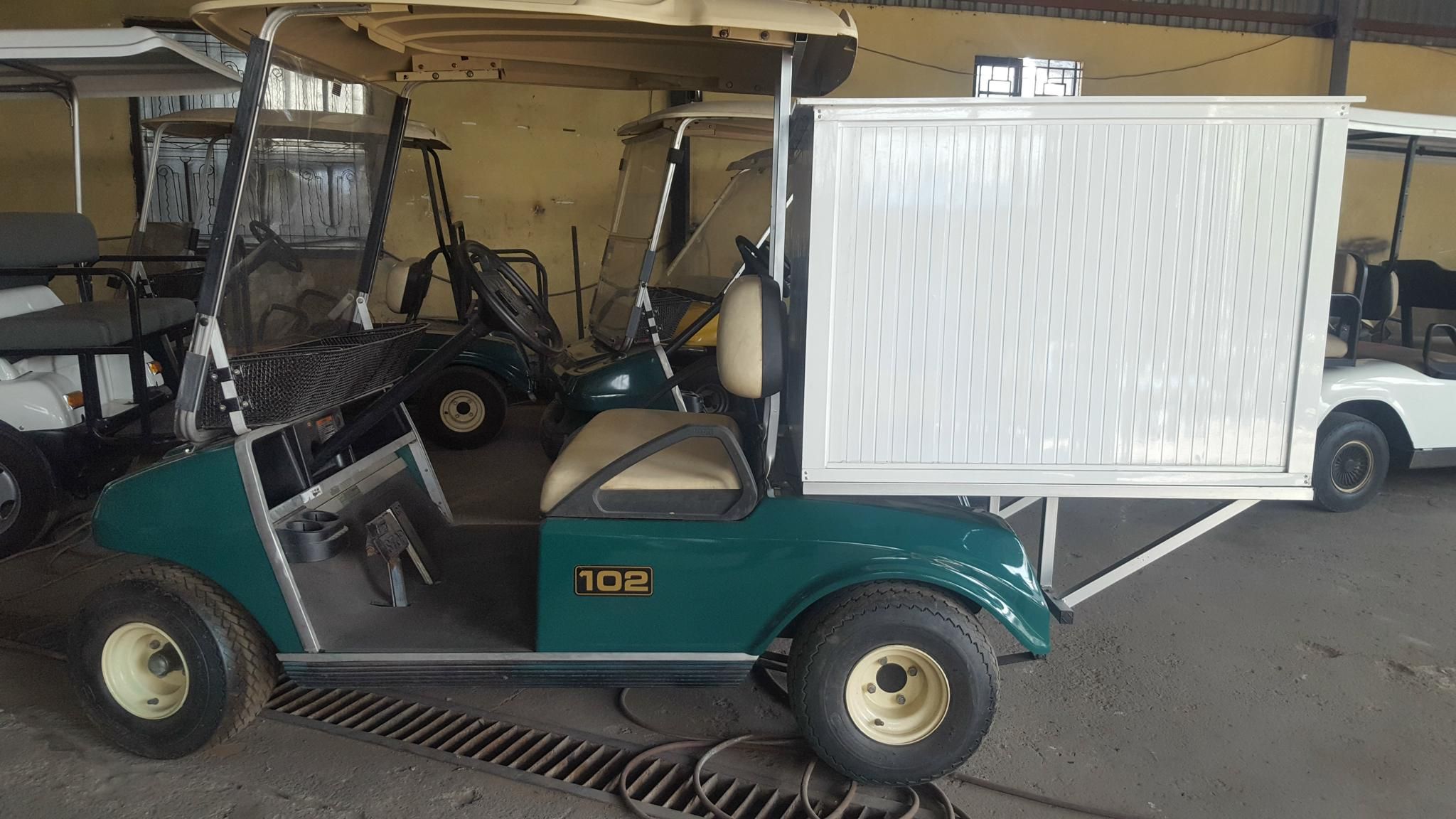 XE Ô TÔ ĐIỆN CHỞ HÀNG CLUBCAR THÙNG KÍN