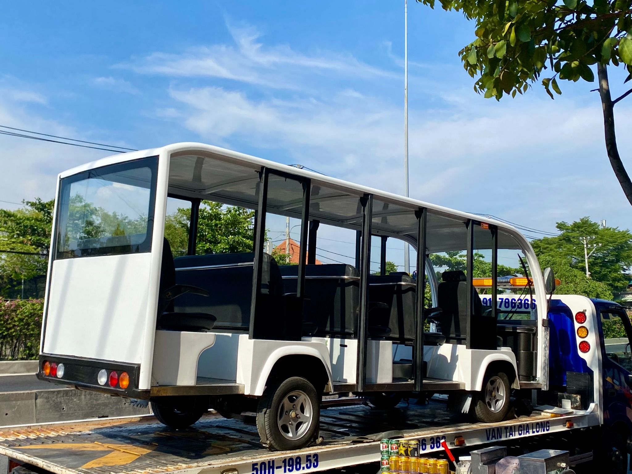 Xe du lịch cũ cải tạo 98% bảo hành 12 tháng