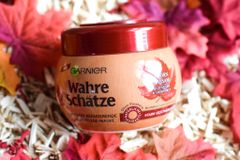 GARNIER Wahre Schatze Ahorn Balsam Maske - Mặt nạ Ủ từ dầu Thầu Dầu & Siro Phong phục hồi tóc hư tổn nặng 300ml