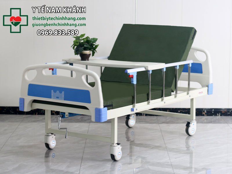 Giường Bệnh Nhân 1 Tay Quay 6 Chức Năng NAKITO A01-V