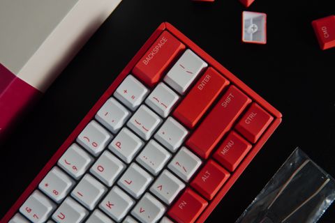 Bàn phím IQUNIX F60 Strawberry | Albums ảnh APshop