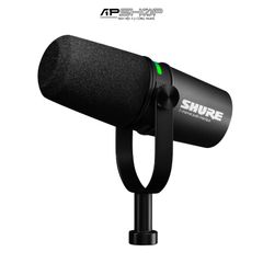 Micro thu âm chuyên podcast tích hợp interface Shure MV7i
