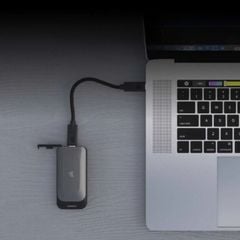 Ổ Cứng SSD Di Động Corsair EX100U