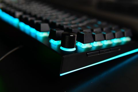 Bàn phím Razer BlackWidow V4 Pro | Albums ảnh APshop