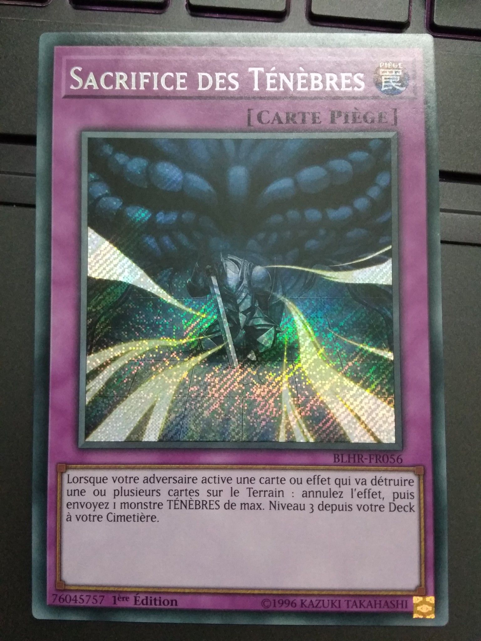 [ FR ] Dark Sacrifice - BLHR-FR056 - Secret Rare 1st Edition