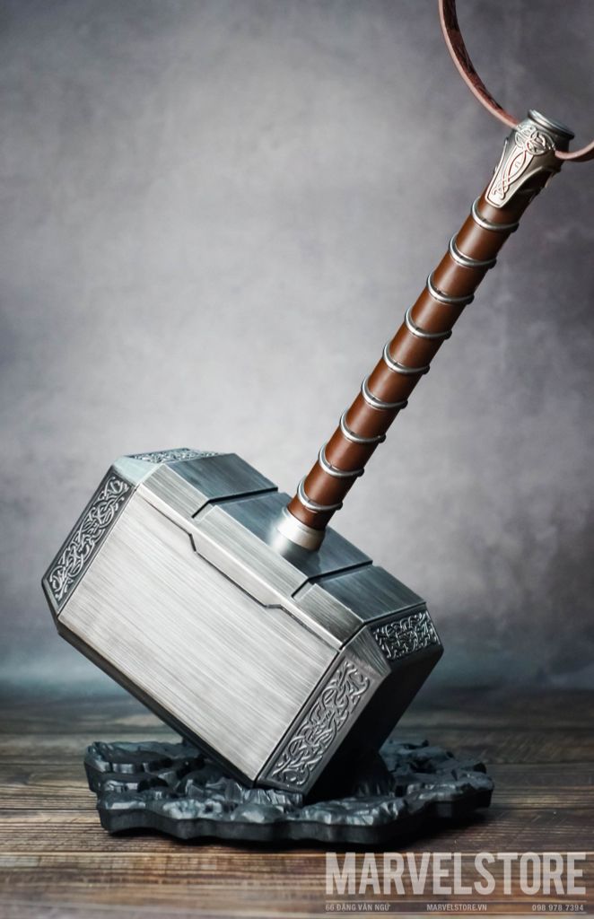 Búa Thor Mjolnir Bản Rỗng Nhựa Nhẹ Tặng Kèm Đế – Marvelstore