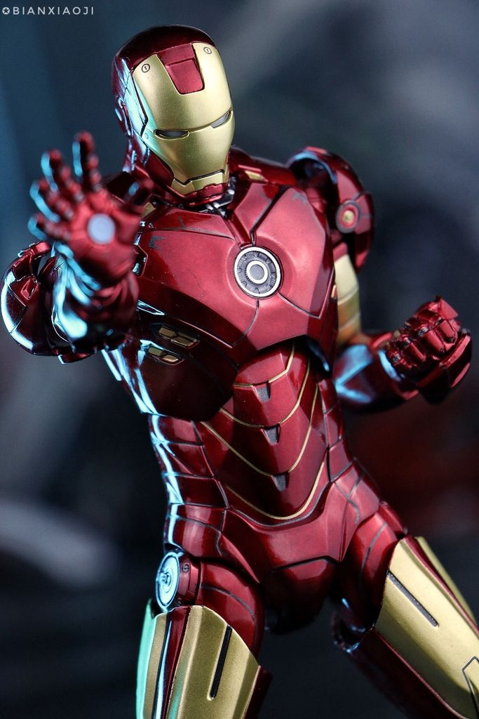 Mua Đồ Chơi Mô Hình Hot Toys CosbS  Iron Man Mark XLVI  200  Tiki