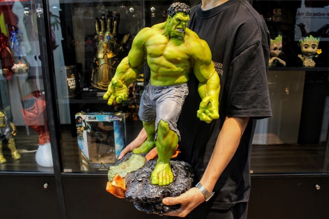 Mô hình hulkbuster siêu to khổng lồ cao 50 cm nặng 10kg LED  Marvelstore
