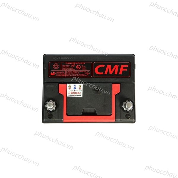 Bình ắc quy Enimac CMF 75D23L/R 12V-65AH nhìn từ trên lộ rõ 2 cọc bình và tem cảnh báo an toàn