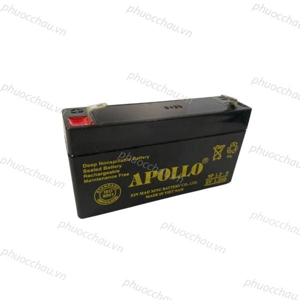 Ắc quy Apollo NP1.3-6 6V 1.3Ah nhìn từ trên xuống thấy rõ mặt nắp và 2 cọc chì