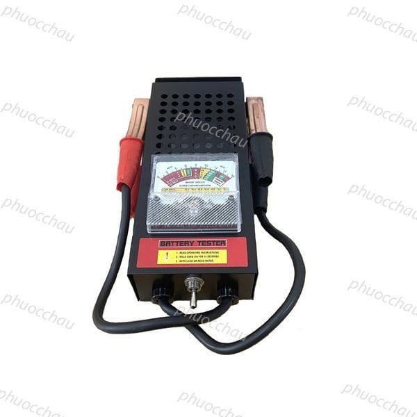 Ắc quy BLT125 xe máy ô tô nhìn từ trên, tem BATTERY TESTER đỏ và nút nhấn kiểm tra tải 200Ah