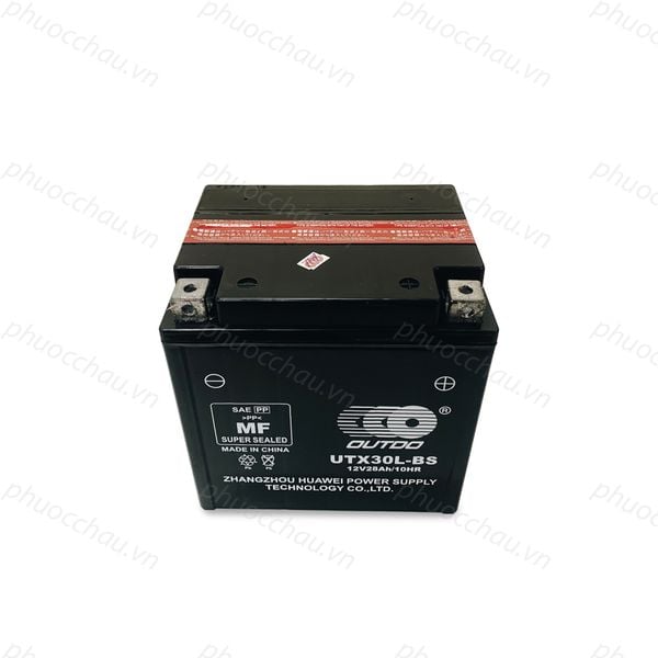 Bình ắc quy Outdo UTX30L-BS 12V 28Ah nhìn từ trên xuống, rõ 2 cọc bình và tem MF Super Sealed