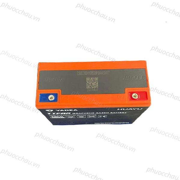 Bình ắc quy YADEA 6-DZF-22 12V 22Ah TTFAR mặt trên nắp cam, tem QR và dãy số serial 20230822
