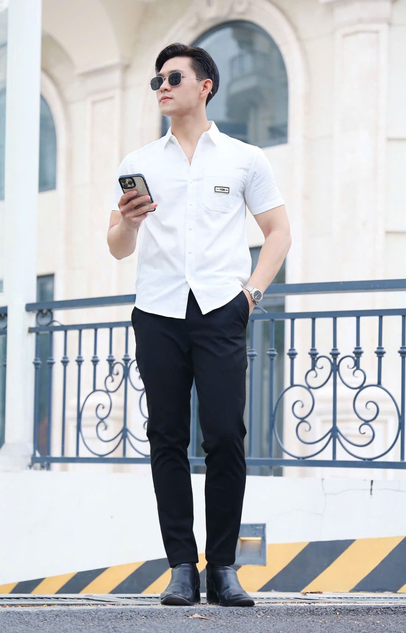 ÁO SƠ MI NAM TAY NGẮN TRẮNG DN002014
