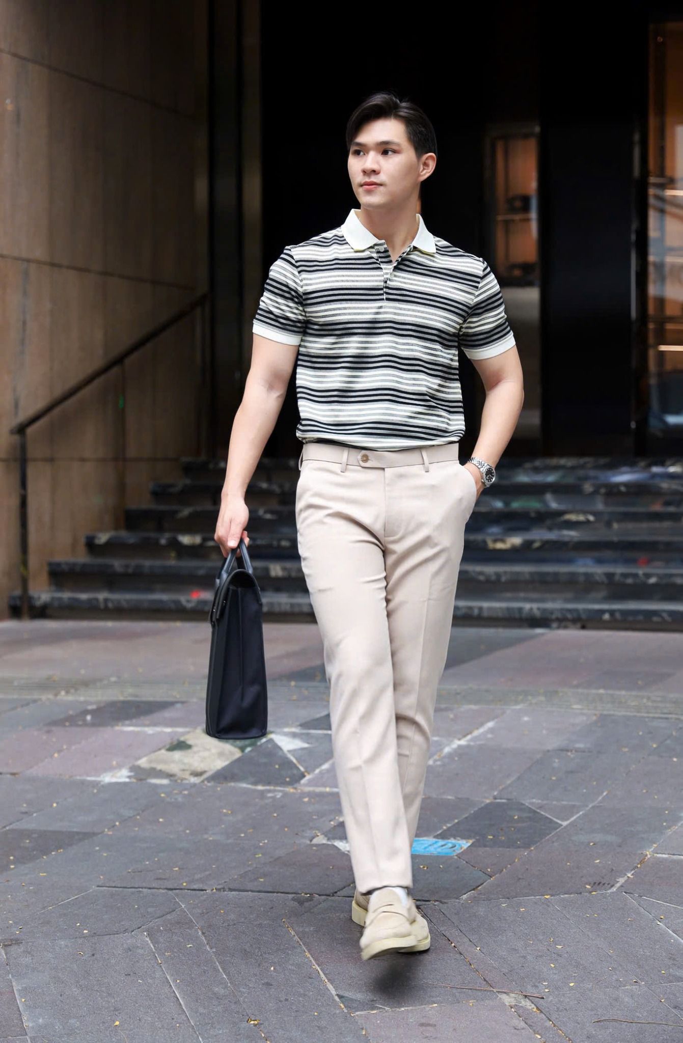 ÁO THUN POLO ĐEN SỌC NGANG VH003829