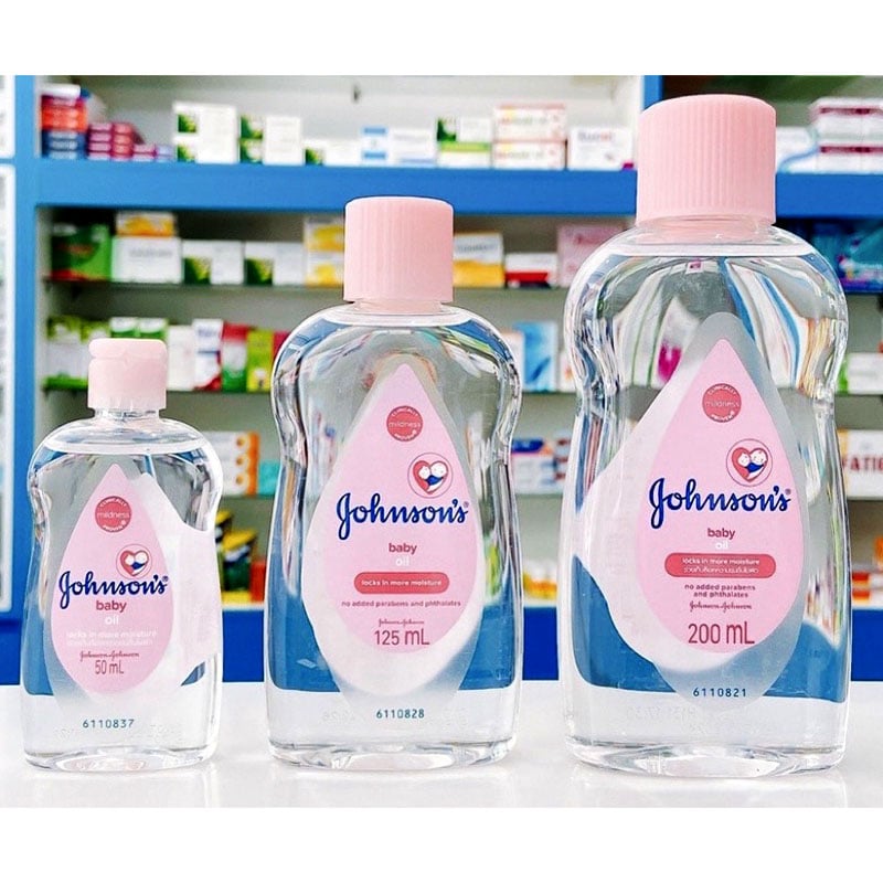 Dầu massage và dưỡng ẩm Johnson's baby Oil 50ml 200ml