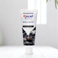 Kem Đánh Răng Crest 3d White 130g Charcoal Mint