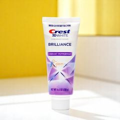 Kem Đánh Răng Crest 3d White 130g Brilliance Hương Vibrant Peppermint