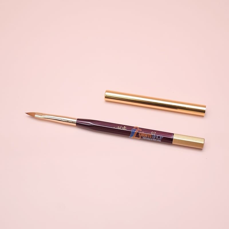 Cọ Nail Niao Cán Nâu