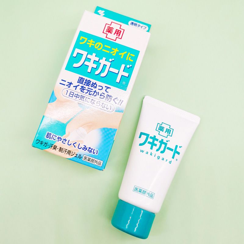 Lăn Khử Mùi Gel Kobayashi 50g Trong Suốt