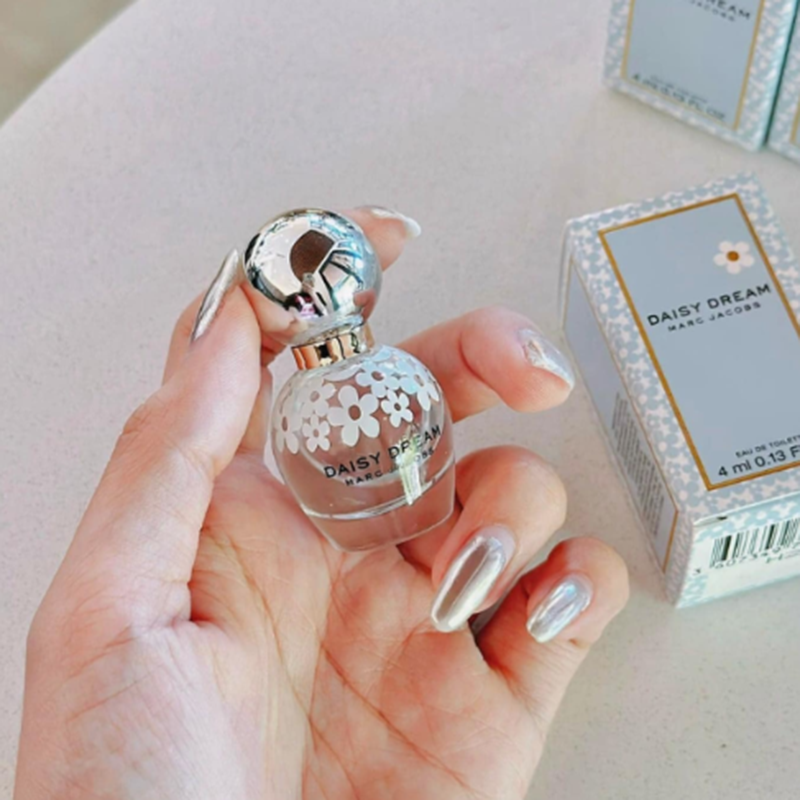 Nước Hoa Nữ Daisy Dream Marc Jacobs Edt 3ml, 100ml