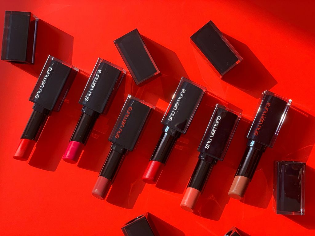 Son thỏi Shu Uemura Rouge Unlimited MAtte M OR 570