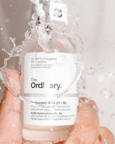 Tinh Chất The Ordinary Hyaluronic Acid 2% + B5 30ml Cấp Nước Và Phục Hồi Da