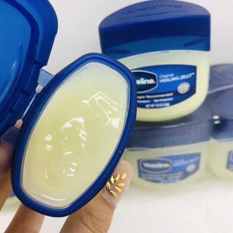 Dưỡng Đa Năng Vaseline 49g-450ml