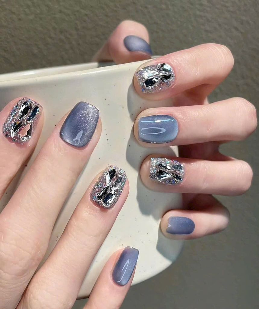 Set Sơn Gel Mắt Mèo Pha Lê Jiao Yan She 24 Màu