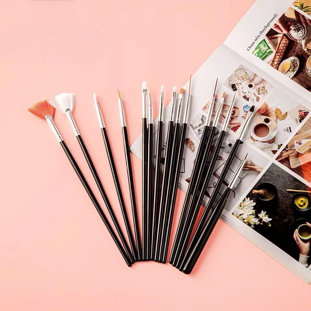Bộ Cọ Nail 15 Cây màu ngẫu nhiên