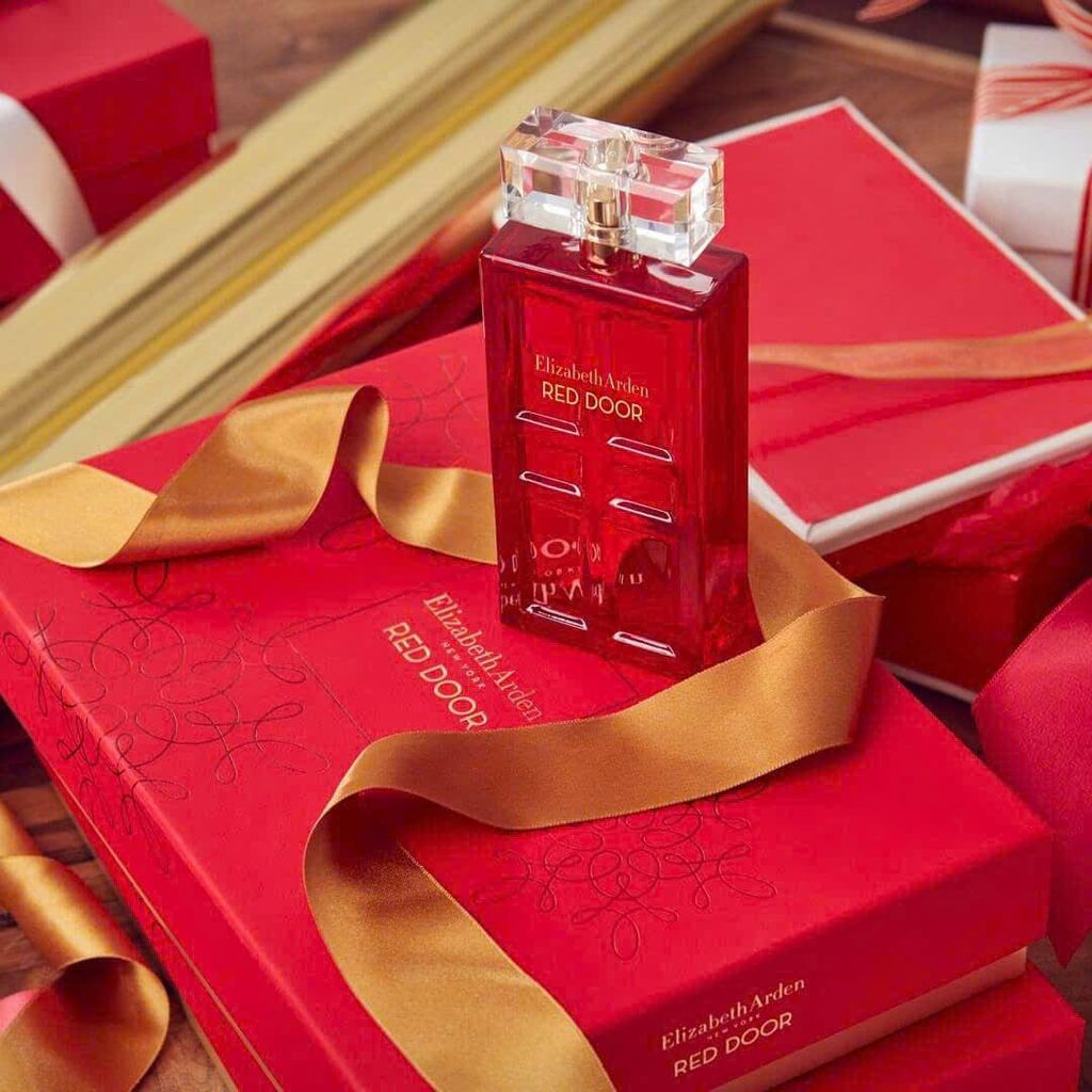 Nước Hoa Nữ Elizabeth Arden Red Door 100ml Edt