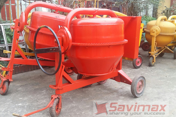 máy trộn bê tông 250l
