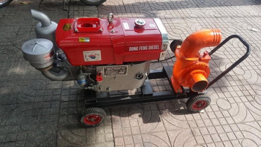 Máy bơm nước đầu nổ Diesel D15 – Savimax.vn