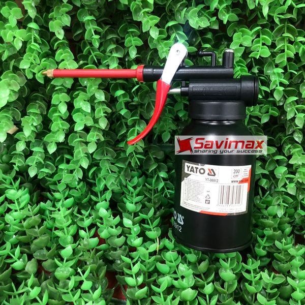 Bình châm nhớt bằng nhựa cao cấp  Yato YT-06912 hàng Balan