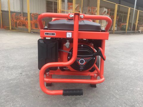 Máy phát điện chạy Xăng VNMPD 4500 VINAFARM