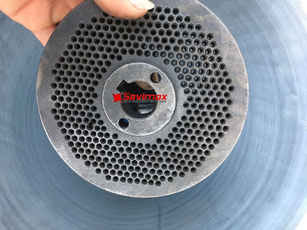 Máy ép cám viên trục đứng động cơ 4kw SV4K