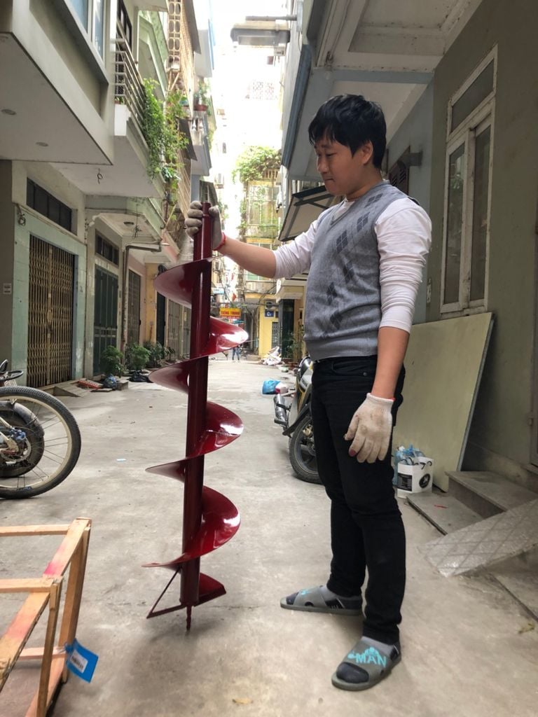 Máy khoan đất trồng cây OKASU 7HP