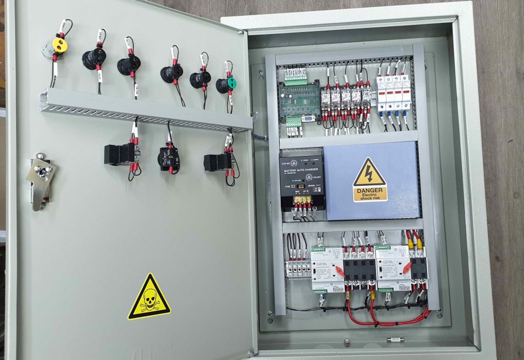 Tủ điện ATS 50A chuyển nguồn tự động Hàn Quốc