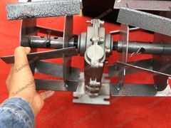 Bộ xạc cỏ gắn máy cắt cỏ, máy xạc cỏ trục 26mm.28mm loại cao cấp sơn tĩnh điện