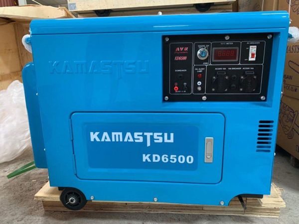 Máy phát điện KAMASTSU 6500