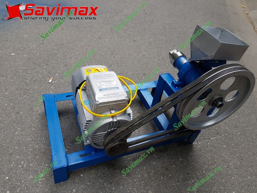 Máy nổ bỏng gạo 1 pha, đầu 7 bec ra 7 loại bỏng Savi NB7