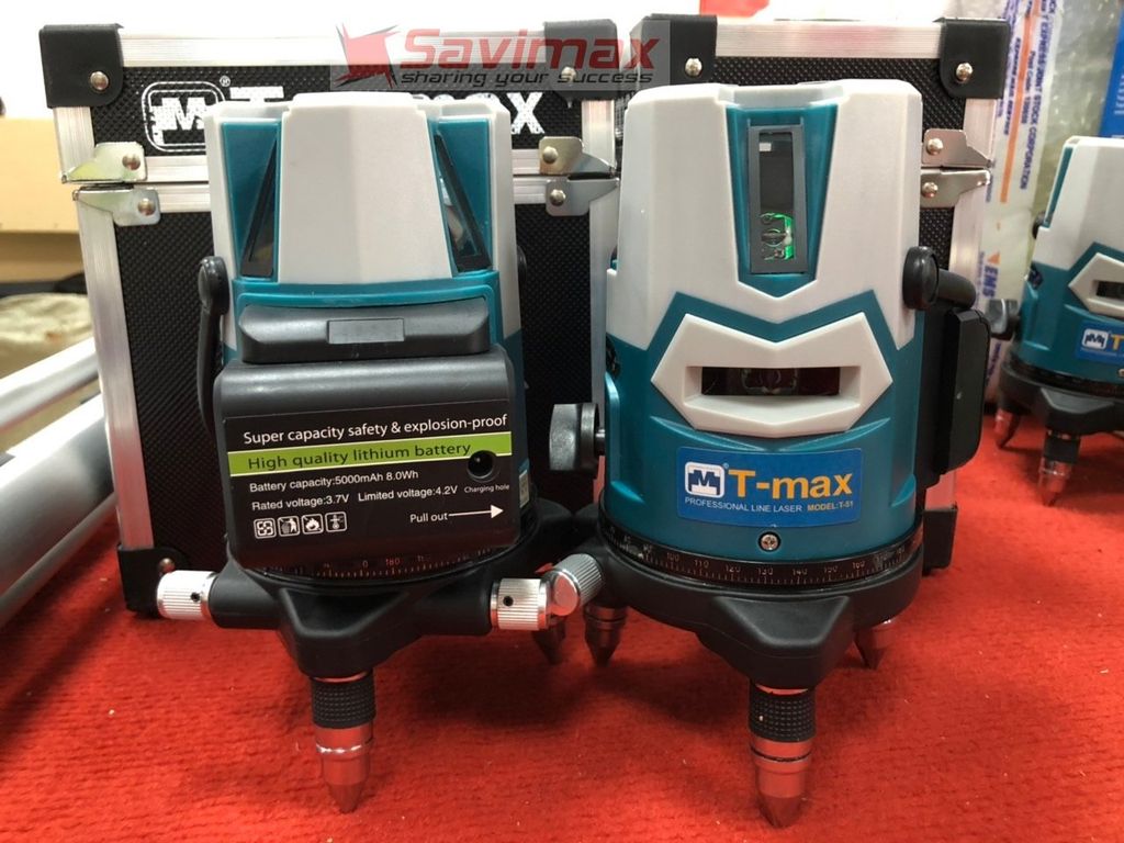 Máy cân mực laser 5 tia xanh Tmax kèm bộ chân rút
