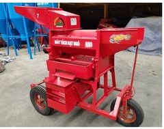 MÁY TÁCH HẠT NGÔ 80 TỰ HÀNH TK80