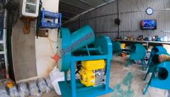 Máy thái chuối băm cỏ làm thức ăn thô xanh cho gia súc  động cơ xăng 4 thì tiện dụng