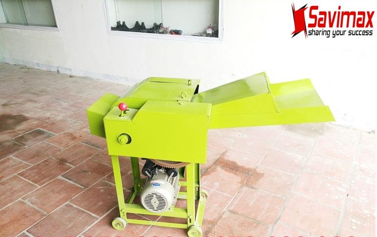 Máy băm rơm, cỏ, thân ngô đa năng SAVI BR220