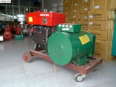Máy phát điện đầu nổ D8 củ phát 3kw mát nước hoặc mát gió
