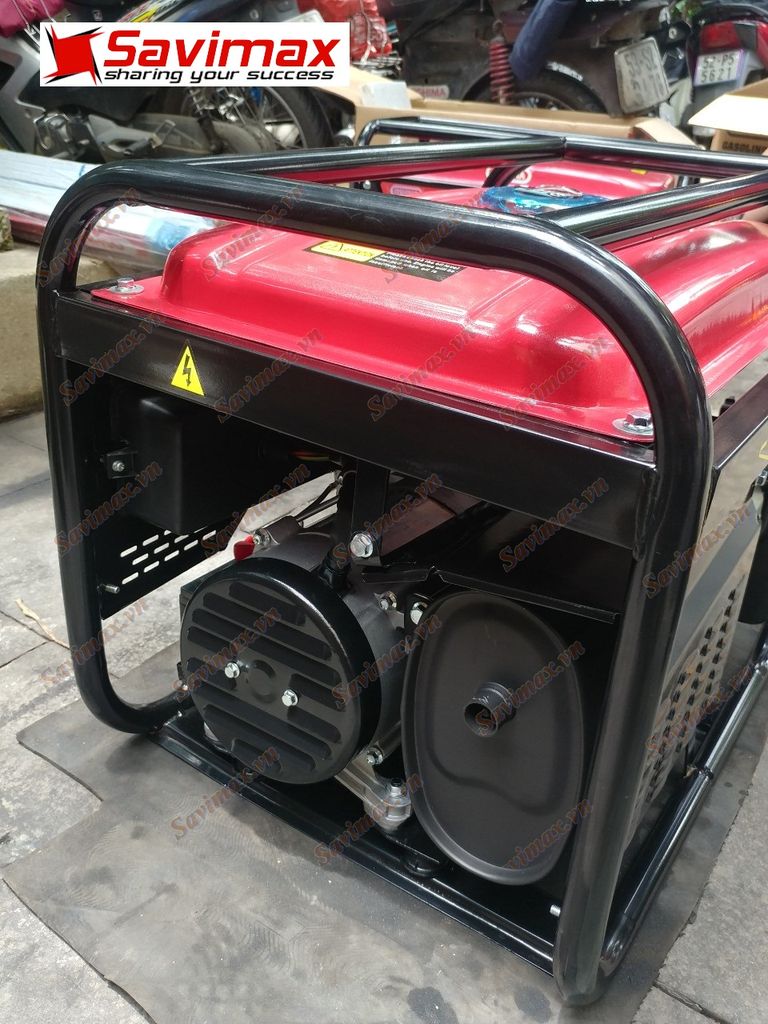 Máy phát điện OSHIMA-2KW  15L (Đỏ)